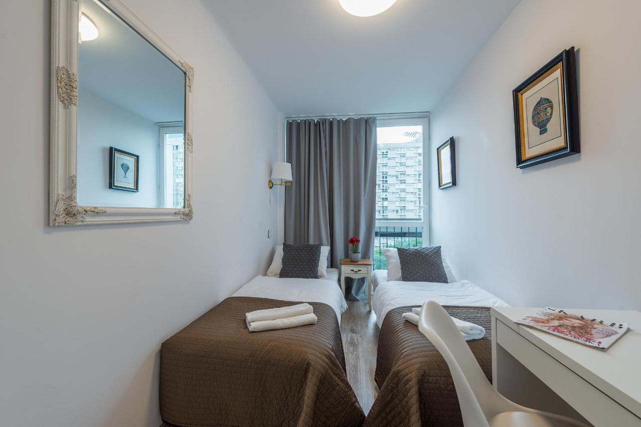 V Ajax Warsaw Bed&Breakfast Rooms Exterior foto